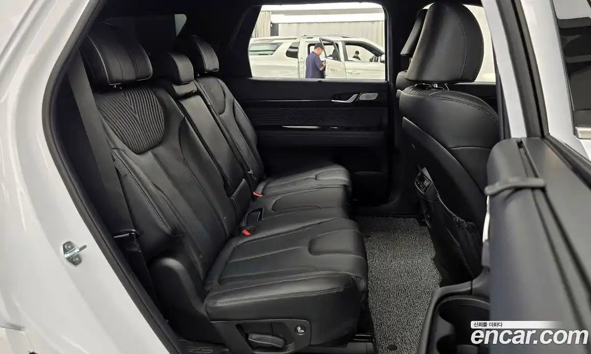 Hyundai Palisade 2024 2.2 автомат (гидро), фото 16