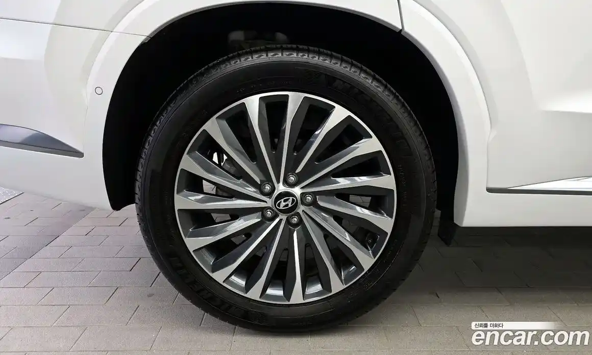 Hyundai Palisade 2024 2.2 автомат (гидро), фото 4