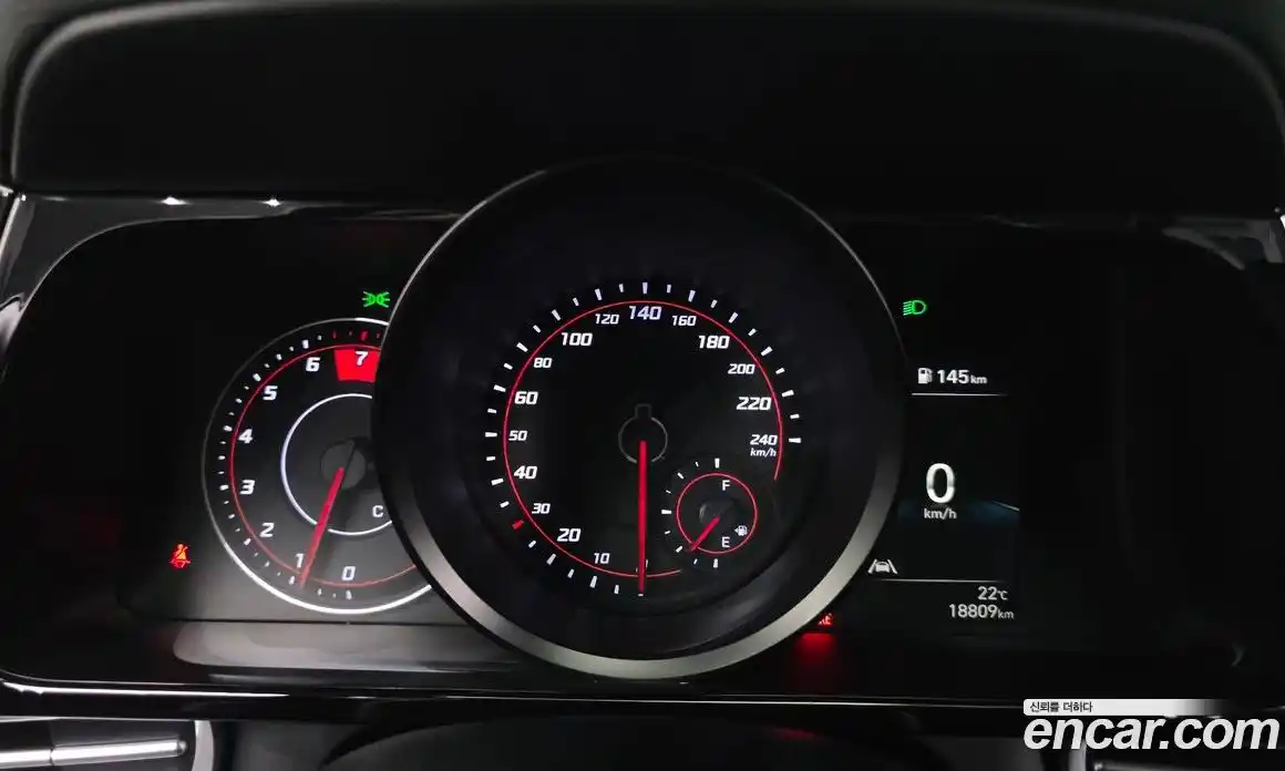 Hyundai Avante 2022 1.6 автомат (гидро), фото 11