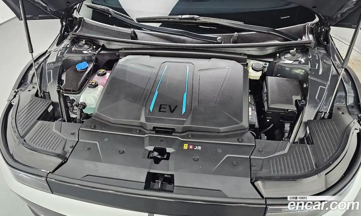 Hyundai Ioniq 5 2022 0.1 автомат (гидро), фото 6