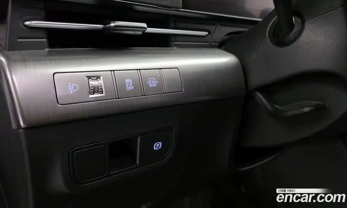 Hyundai Kona 2023 1.6 автомат (гидро), фото 25