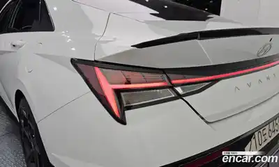 Hyundai Avante 2024 1.6 автомат (гидро), миниатюра 9