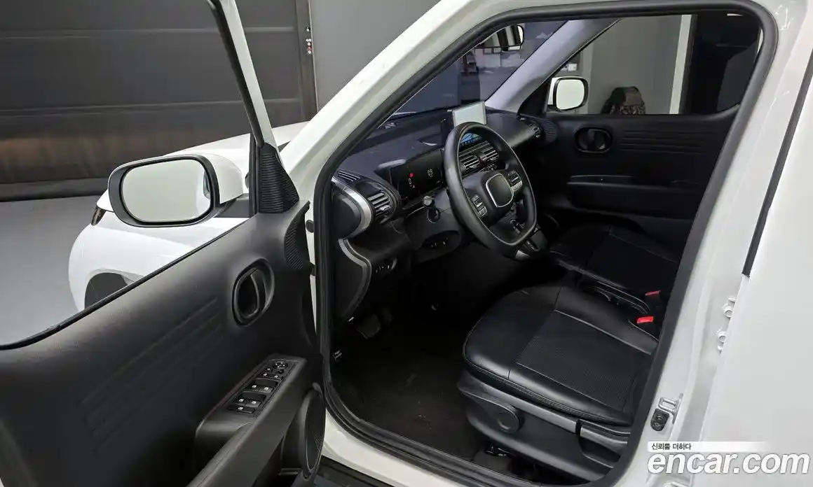 Hyundai Casper 2023 1.0 автомат (гидро), фото 13