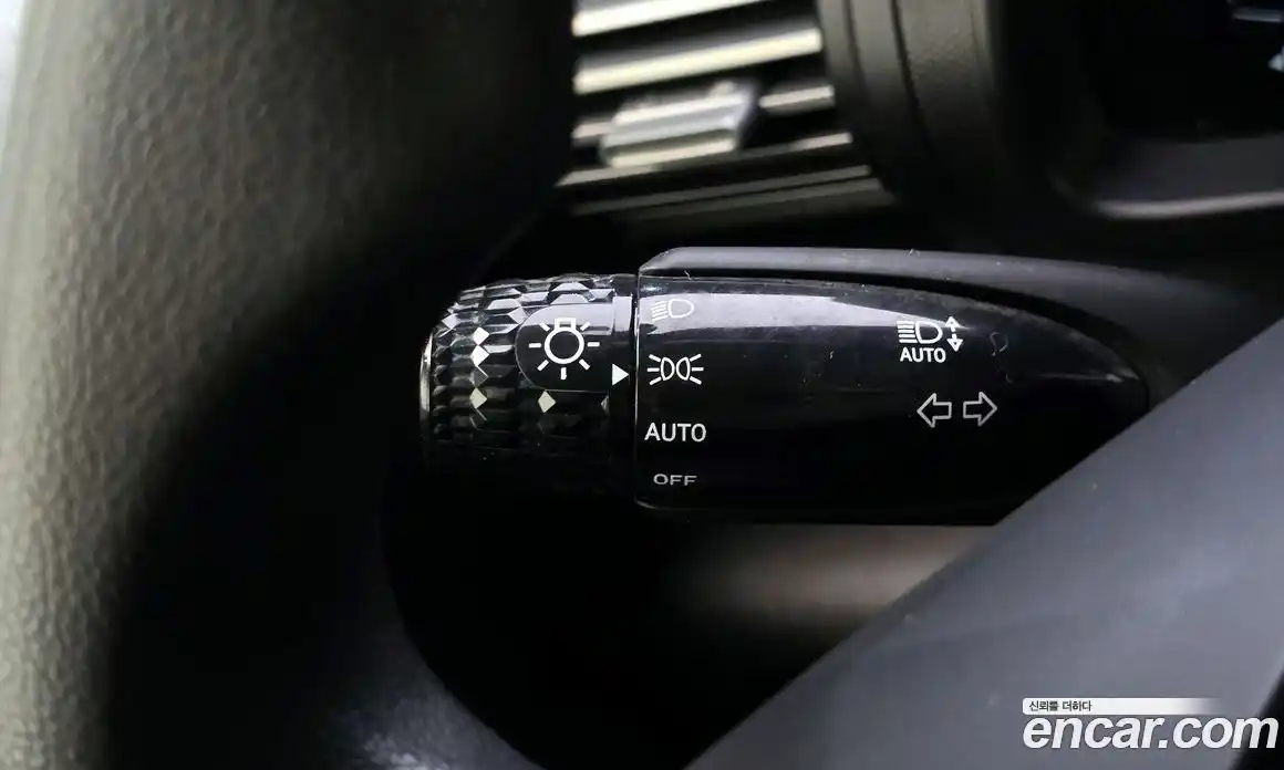 Hyundai Casper 2023 1.0 автомат (гидро), фото 21