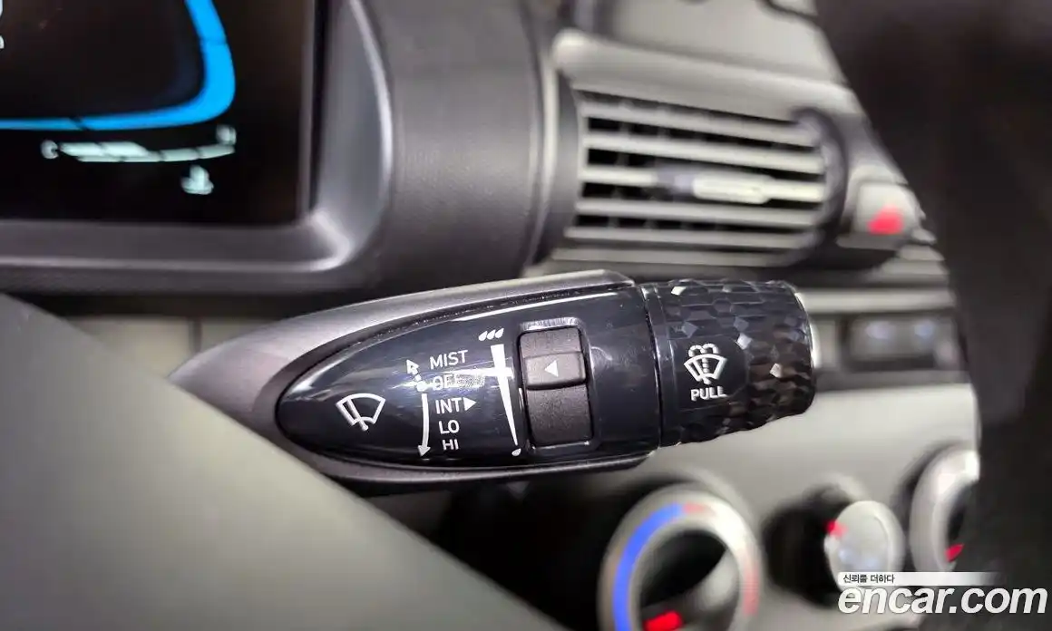 Hyundai Casper 2023 1.0 автомат (гидро), фото 26