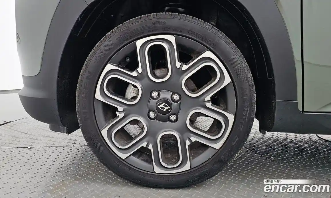 Hyundai Casper 2022 1.0 автомат (гидро), фото 5