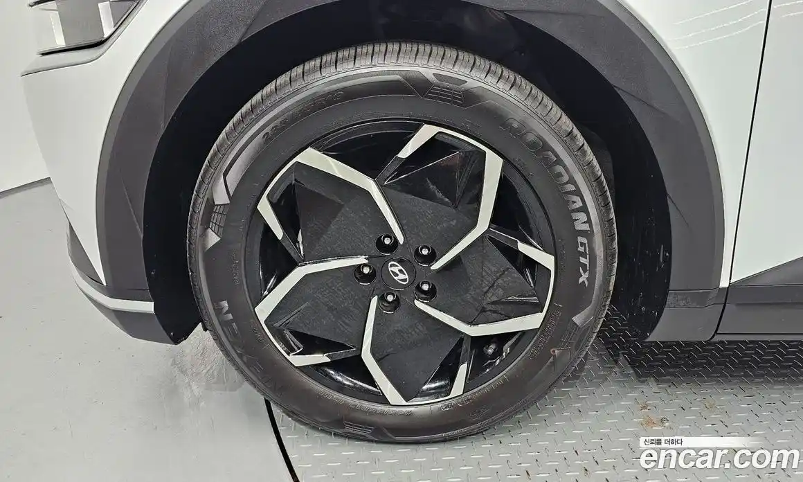 Hyundai Ioniq 5 2021 0.1 автомат (гидро), фото 5
