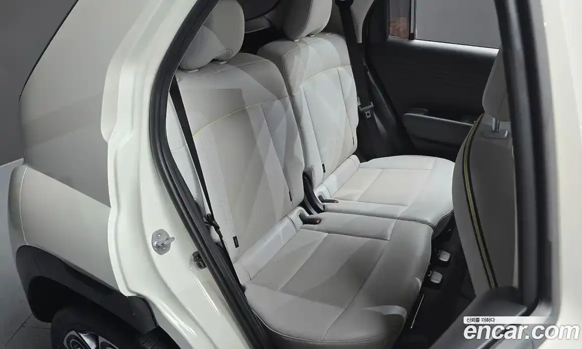 Hyundai Casper 2022 1.0 автомат (гидро), фото 16