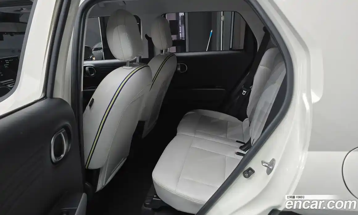 Hyundai Casper 2022 1.0 автомат (гидро), фото 18