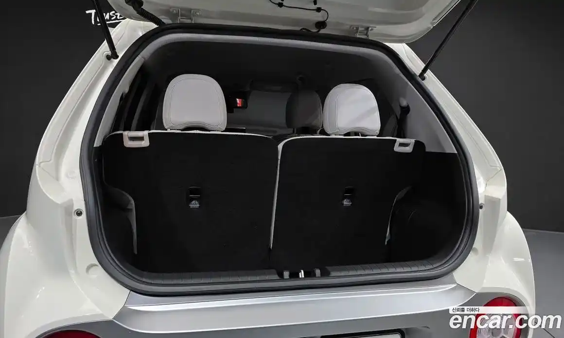 Hyundai Casper 2022 1.0 автомат (гидро), фото 26