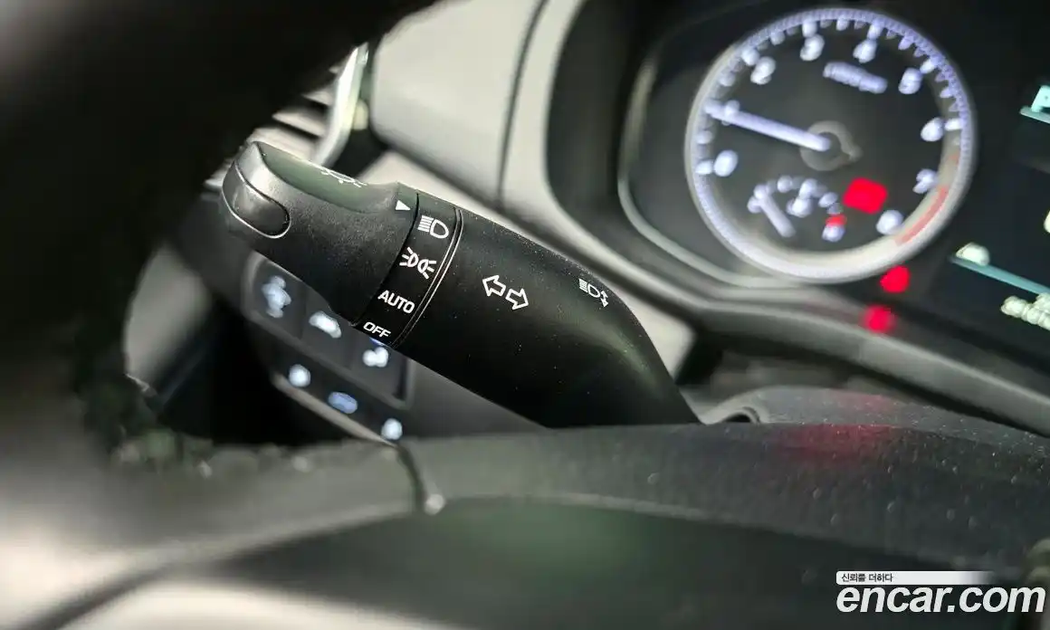 Hyundai Grandeur 2019 3.0 автомат (гидро), фото 27