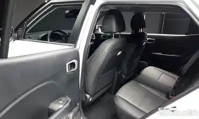 Hyundai Venue 2020 1.6 автомат (гидро), миниатюра 11