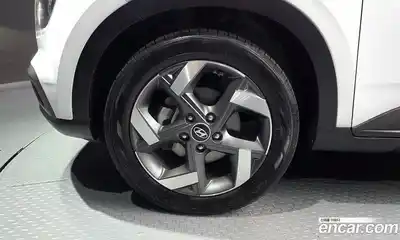Hyundai Venue 2020 1.6 автомат (гидро), миниатюра 5