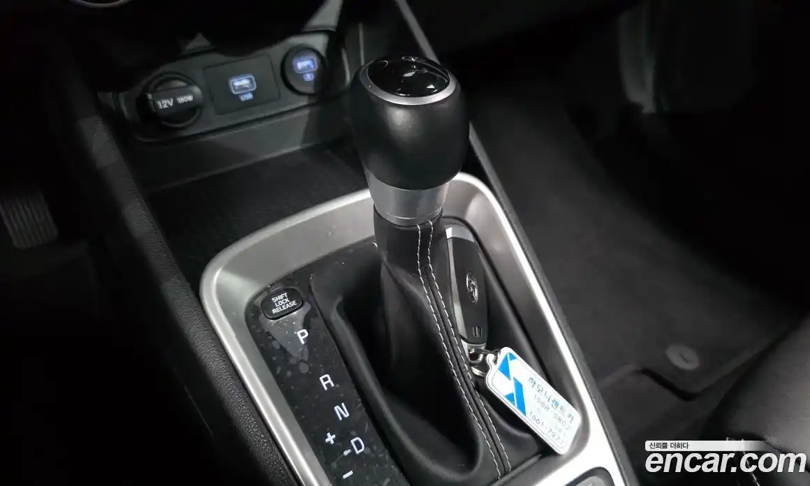 Hyundai Venue 2020 1.6 автомат (гидро), фото 9