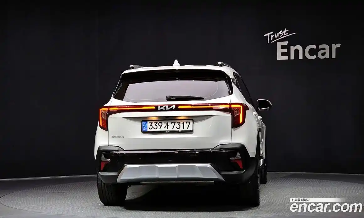 Kia Seltos 2022 2.0 автомат (гидро), фото 4