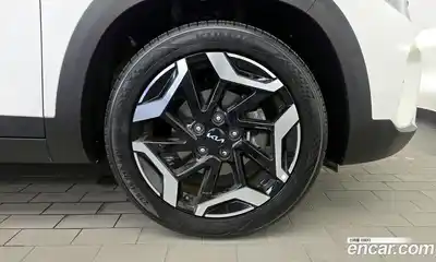 Kia Seltos 2022 2.0 автомат (гидро), миниатюра 7