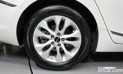 Kia K8 2023 3.5 автомат (гидро), миниатюра 5