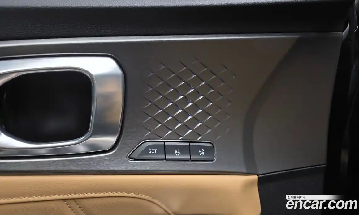 Kia Sorento 2023 1.6 автомат (гидро), фото 18