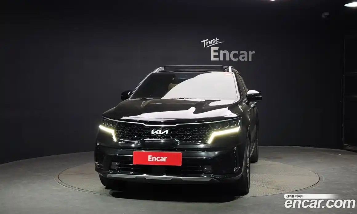 Kia Sorento 2023 1.6 автомат (гидро), фото 3