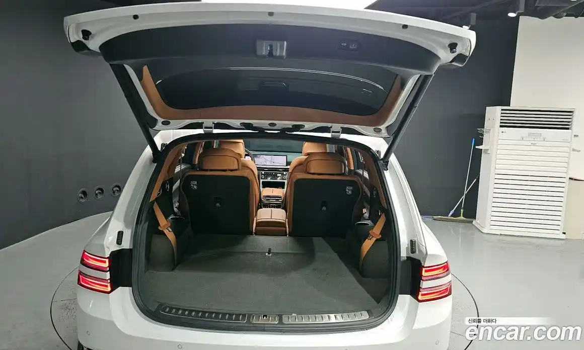 Genesis GV80 2024 2.5 автомат (гидро), фото 25
