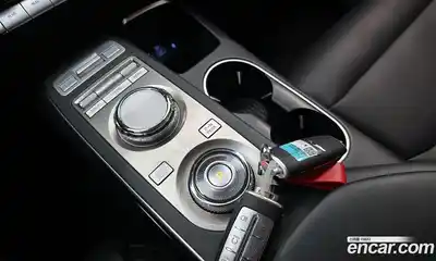 Genesis GV70 2022 2.5 автомат (гидро), миниатюра 12