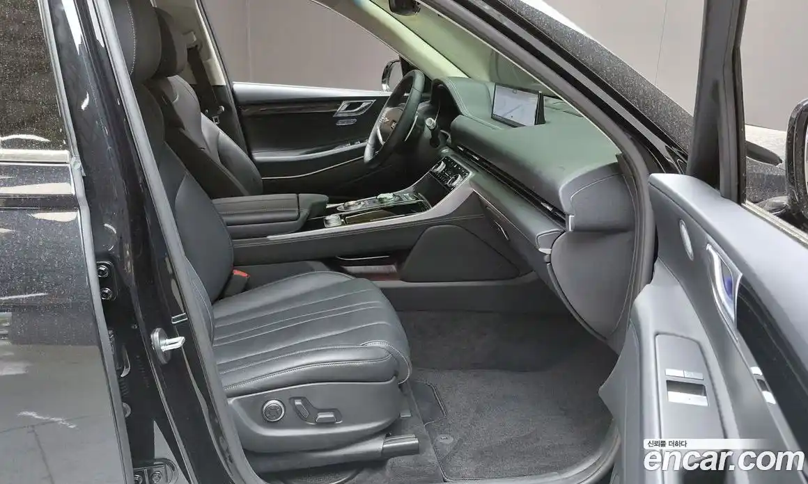 Genesis GV80 2023 2.5 автомат (гидро), фото 16