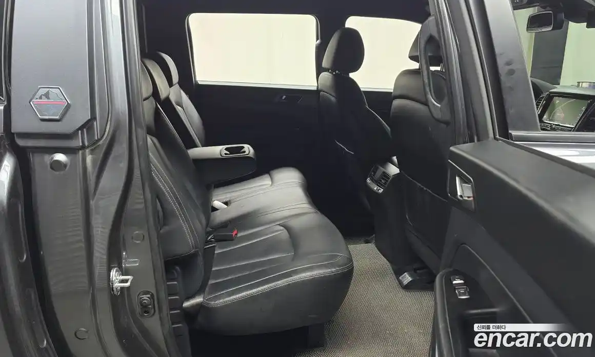 SsangYong Rexton 2022 2.2 автомат (гидро), фото 12