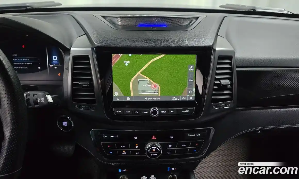 SsangYong Rexton 2022 2.2 автомат (гидро), фото 14