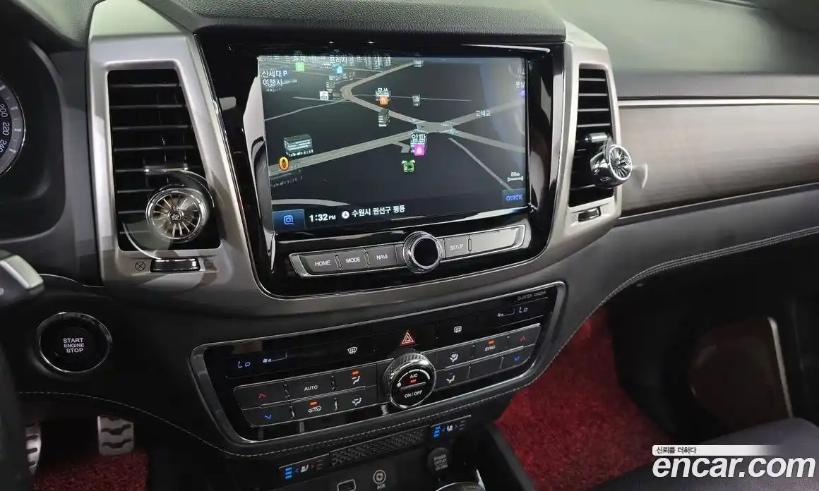 SsangYong Rexton 2017 2.2 автомат (гидро), фото 12
