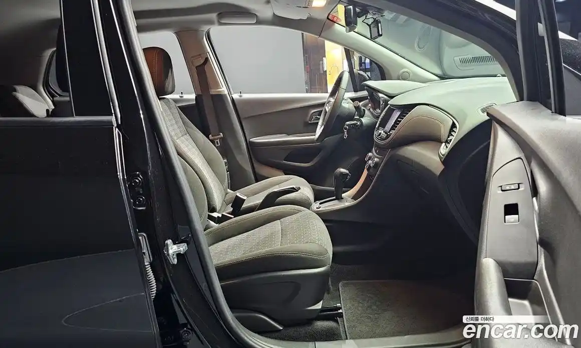 Chevrolet Trax 2021 1.4 автомат (гидро), фото 17
