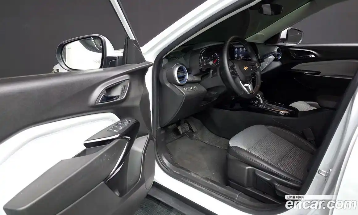 Chevrolet Trax 2024 1.2 автомат (гидро), фото 17