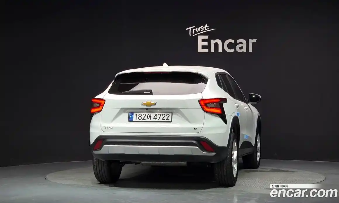 Chevrolet Trax 2024 1.2 автомат (гидро), фото 4