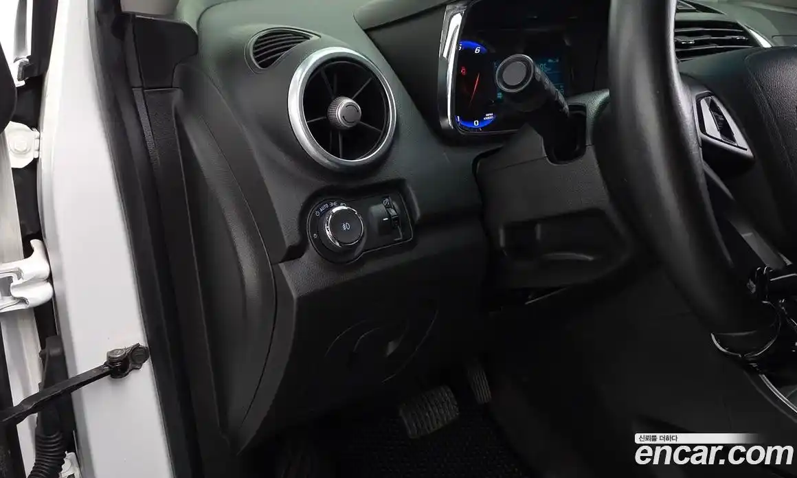 Chevrolet Trax 2016 1.6 автомат (гидро), фото 19