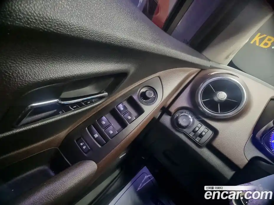 Chevrolet Trax 2013 1.4 автомат (гидро), фото 12