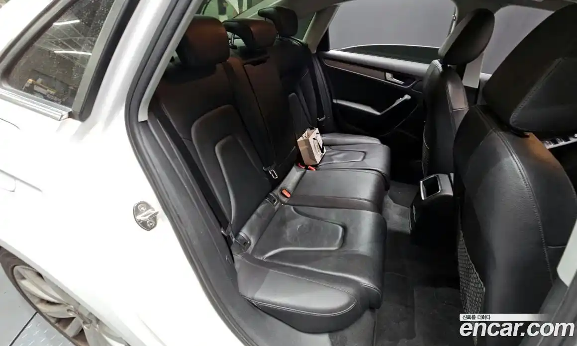 Audi A4 2014 2.0 автомат (гидро), фото 16
