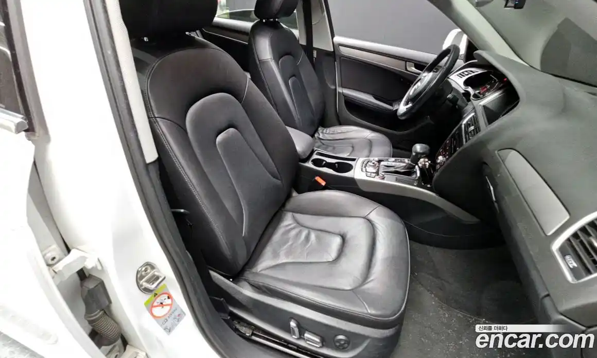 Audi A4 2014 2.0 автомат (гидро), фото 17