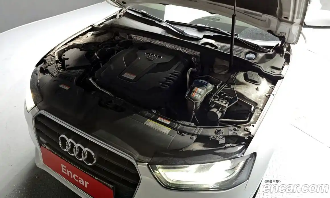 Audi A4 2014 2.0 автомат (гидро), фото 6
