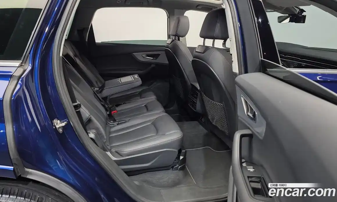 Audi Q7 2020 3.0 автомат (гидро), фото 18