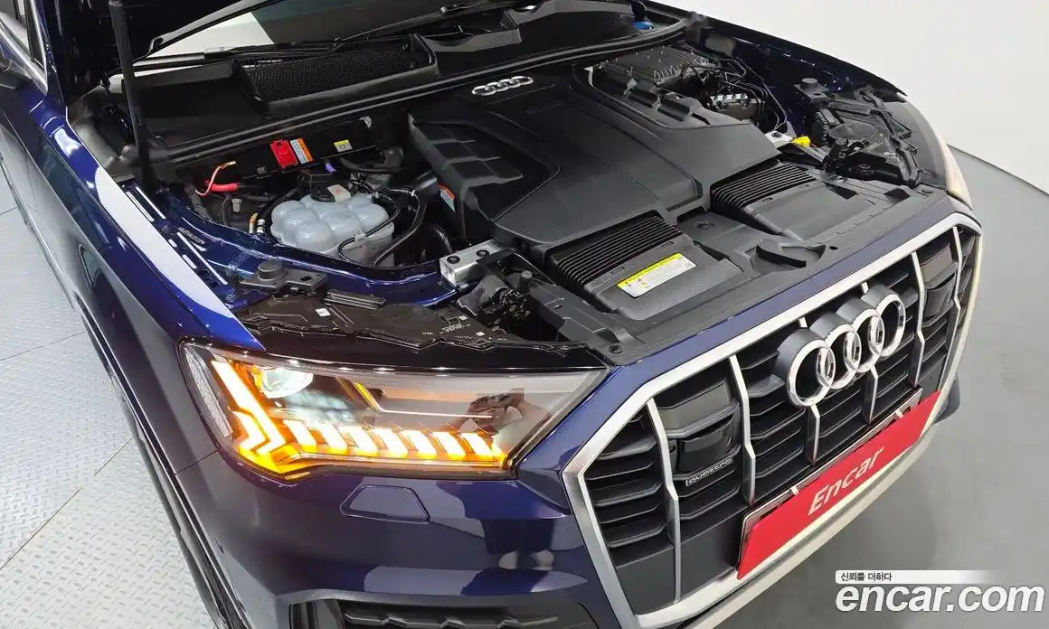 Audi Q7 2020 3.0 автомат (гидро), фото 6