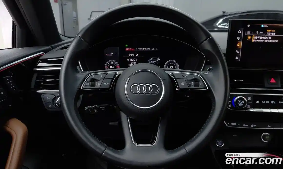 Audi A4 2020 2.0 автомат (гидро), фото 13