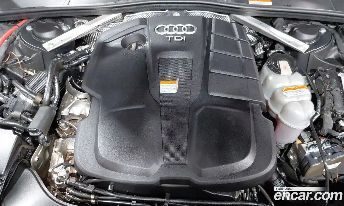 Audi A4 2020 2.0 автомат (гидро), фото 6