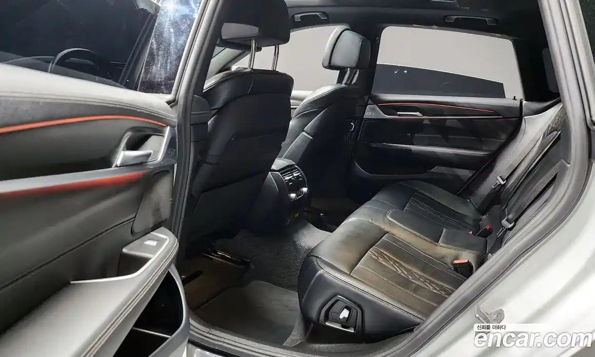 BMW 6 серия 2023 2.0 автомат (гидро), фото 12