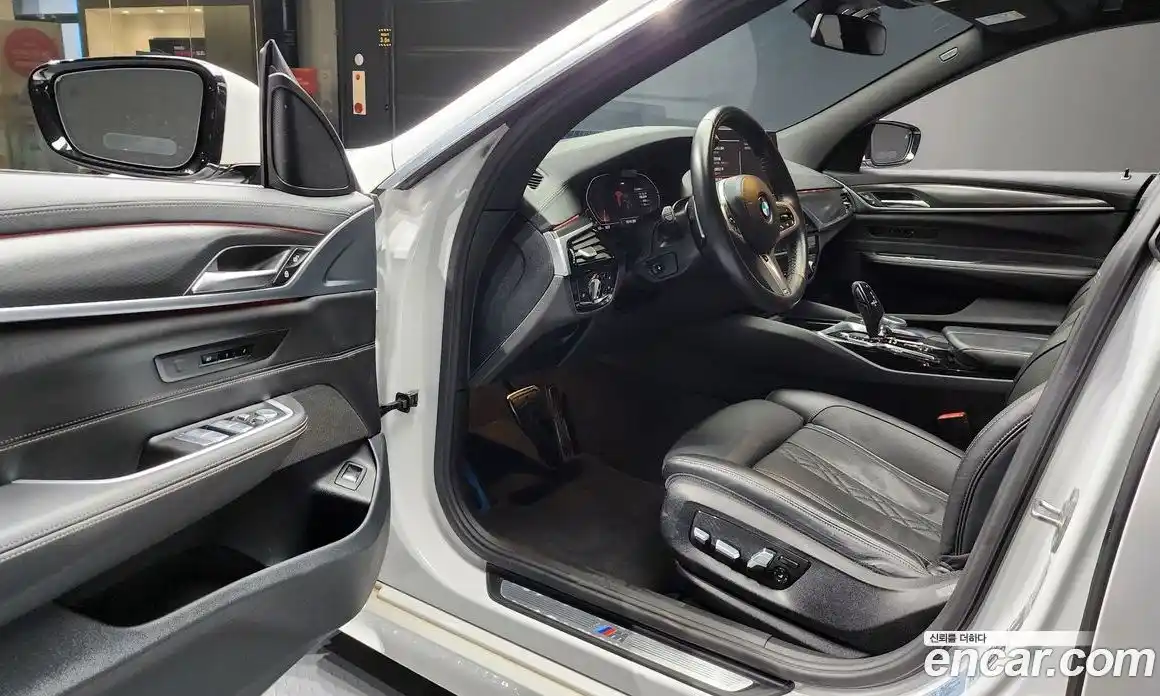 BMW 6 серия 2023 2.0 автомат (гидро), фото 10