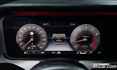 Mercedes-Benz E-Class 2020 2.0 автомат (гидро), миниатюра 11