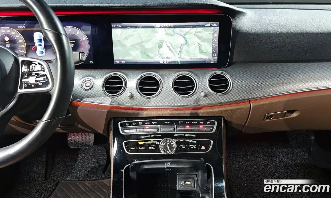 Mercedes-Benz E-Class 2020 2.0 автомат (гидро), фото 18
