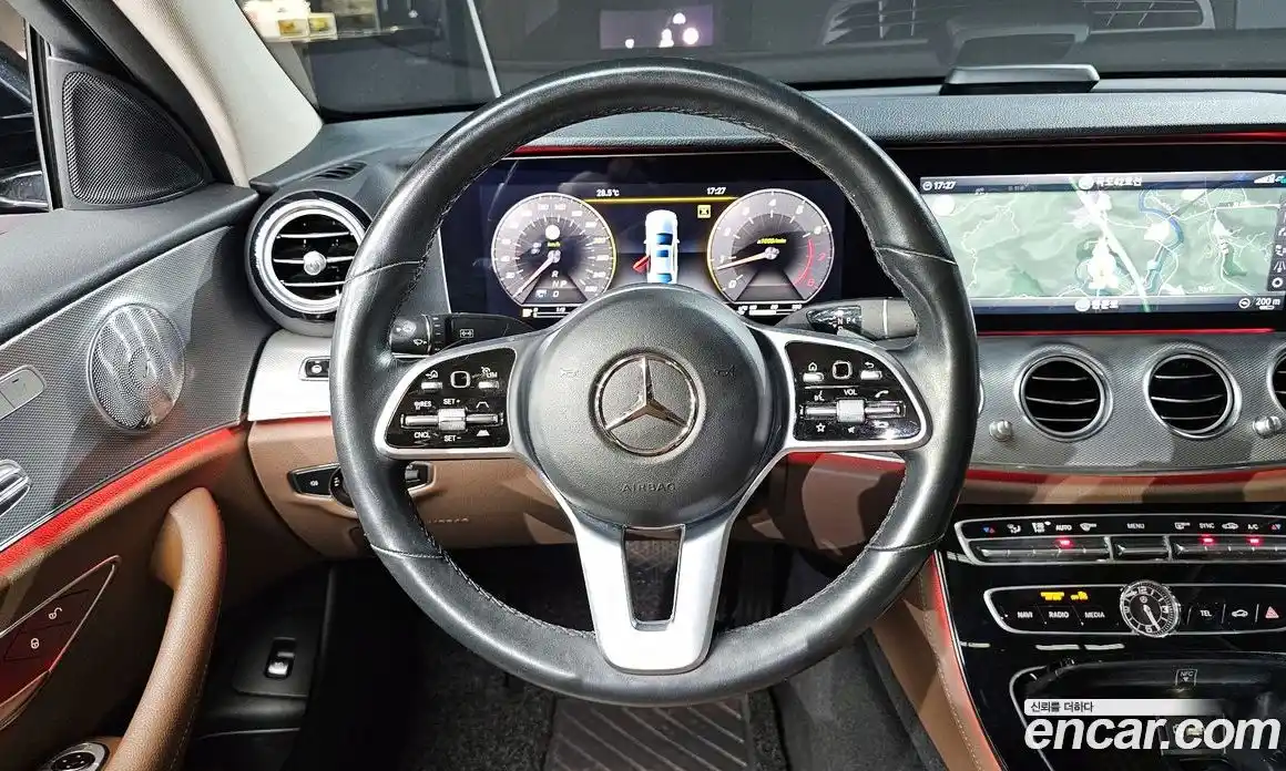 Mercedes-Benz E-Class 2020 2.0 автомат (гидро), фото 19