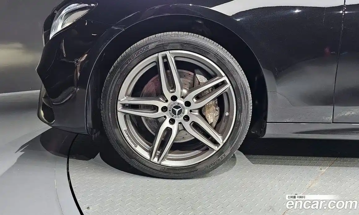 Mercedes-Benz E-Class 2020 2.0 автомат (гидро), фото 5