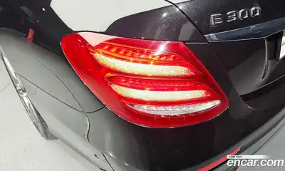 Mercedes-Benz E-Class 2020 2.0 автомат (гидро), миниатюра 9