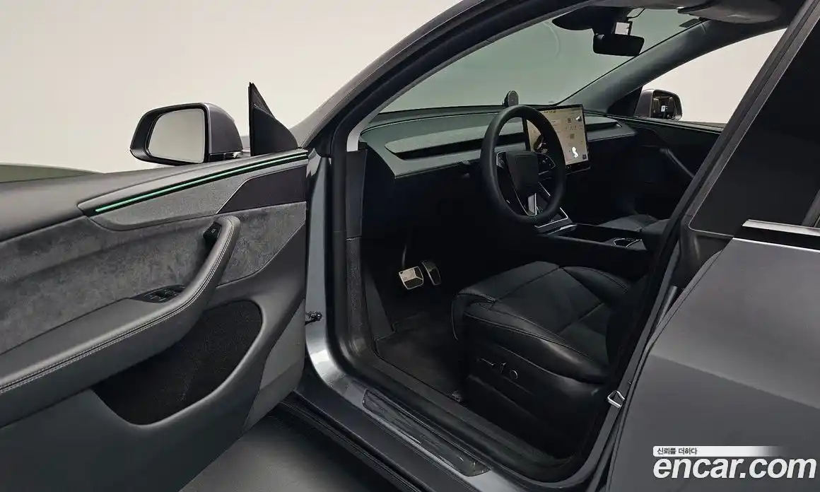 Tesla Model Y 2025 0.2 гидро, фото 12