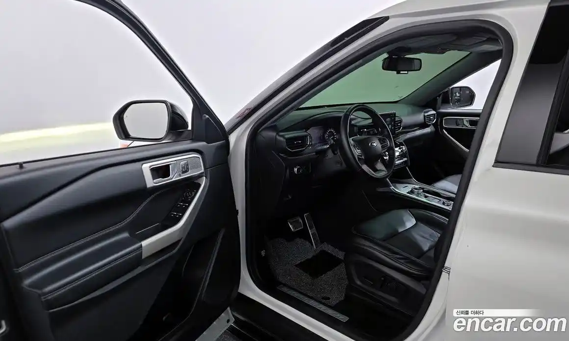 Ford Explorer 2021 2.3 автомат (гидро), фото 13